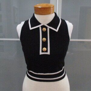 Sleeveless Cropped Knit Top